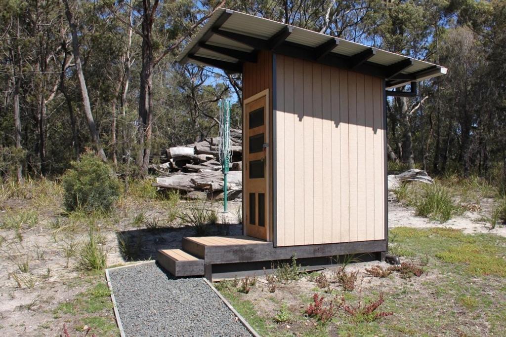 Villa Bay Of Fires Eco Hut Off Grid Experience At Binalong Bay Exterior foto